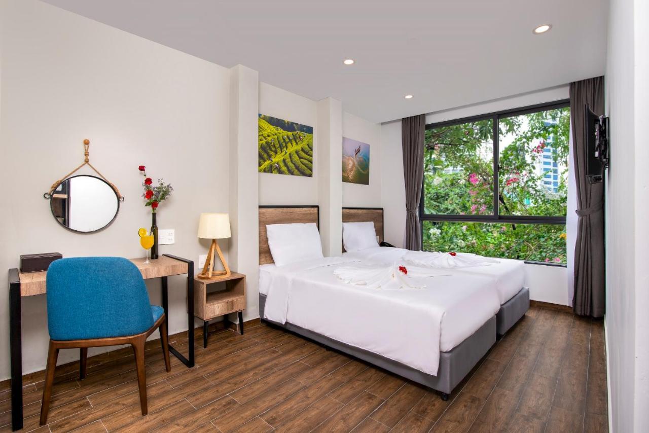 Golden Lotus Central Hotel Nha Trang Exterior foto