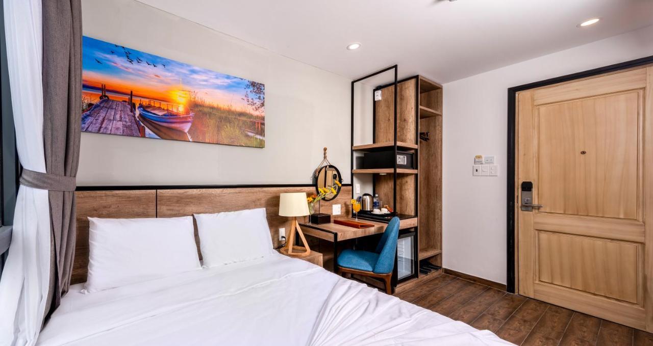 Golden Lotus Central Hotel Nha Trang Exterior foto